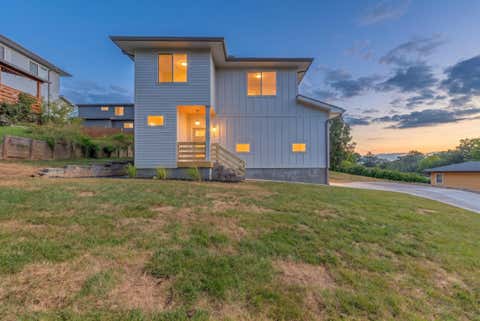 Photo of 4003 Rogers Road, Chattanooga, TN 37411 (MLS # 1540774)