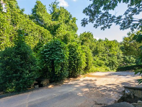 Tiny photo for 1425 Sunset Drive, Chattanooga, TN 37377 (MLS # 1515483)
