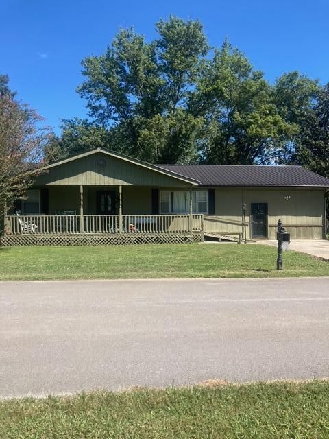 Photo of 15 Pratt Street, Pikeville, TN 37367 (MLS # 1521027)