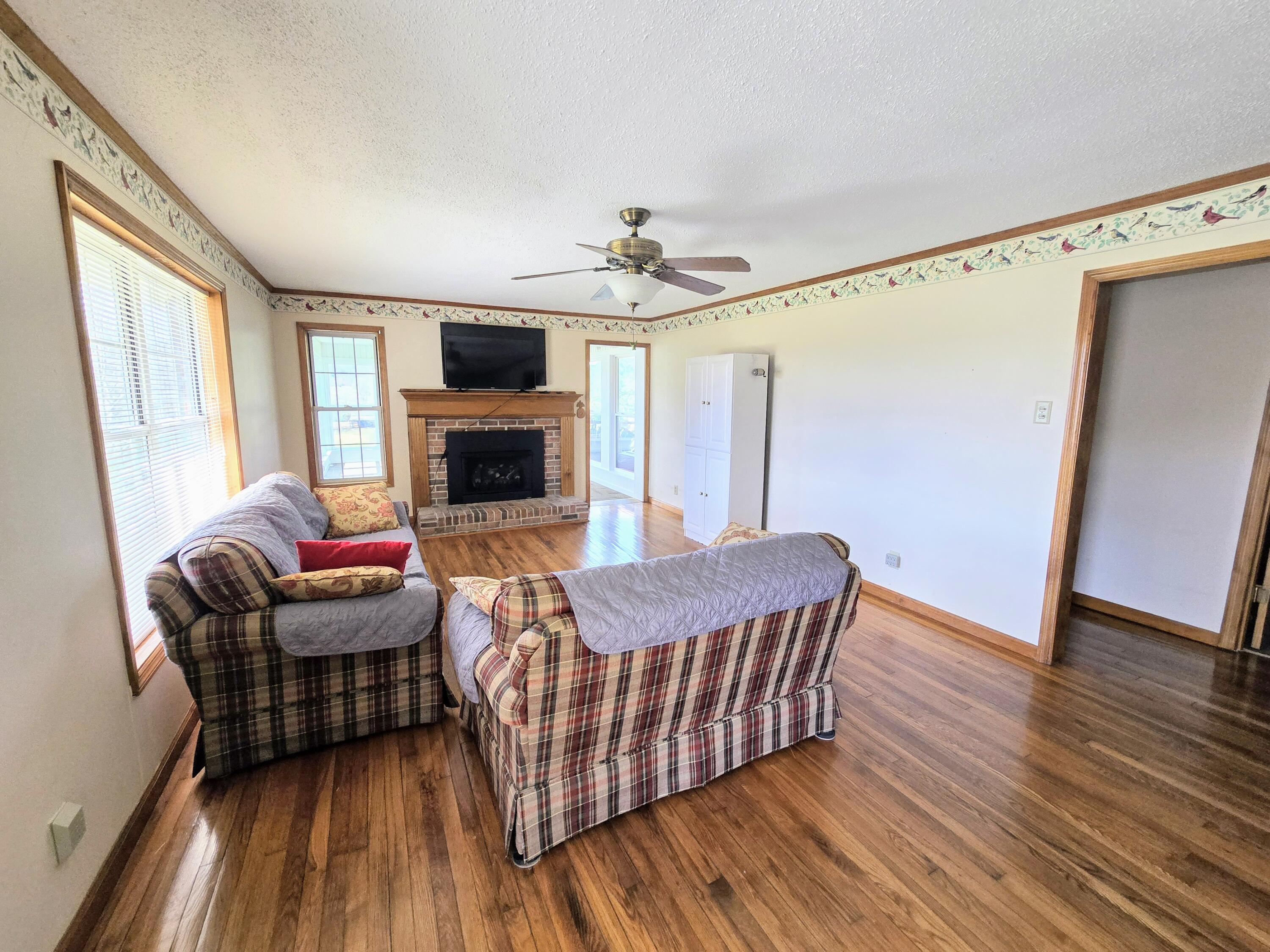 1038 White Oak Valley Road, Cleveland, Tennessee image 6