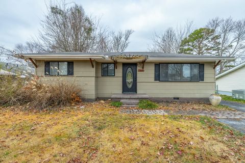 Photo of 1605 S Mack Smith Road, Chattanooga, TN 37412 (MLS # 1523034) Photo of 1605 S Mack Smith Road, Chattanooga, TN 37412 (MLS # 1523034)