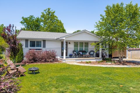 Photo of 203 Greenfield Drive, Rossville, GA 30741 (MLS # 1535033)