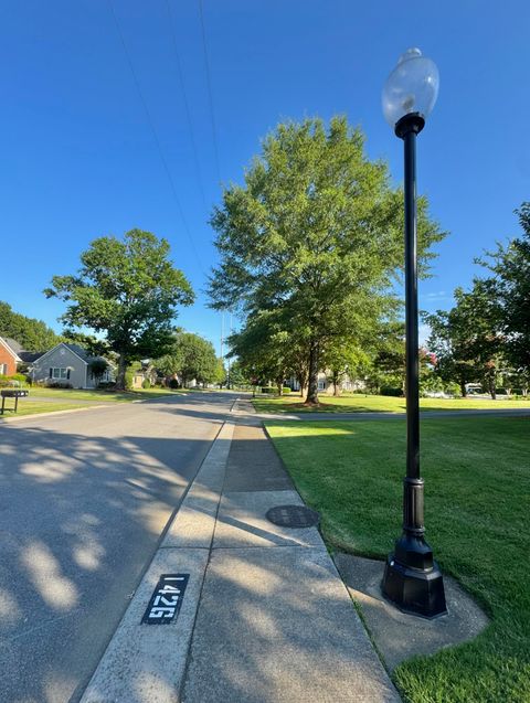 Tiny photo for 1426 Heritage Landing Drive, Chattanooga, TN 37405 (MLS # 1527721)