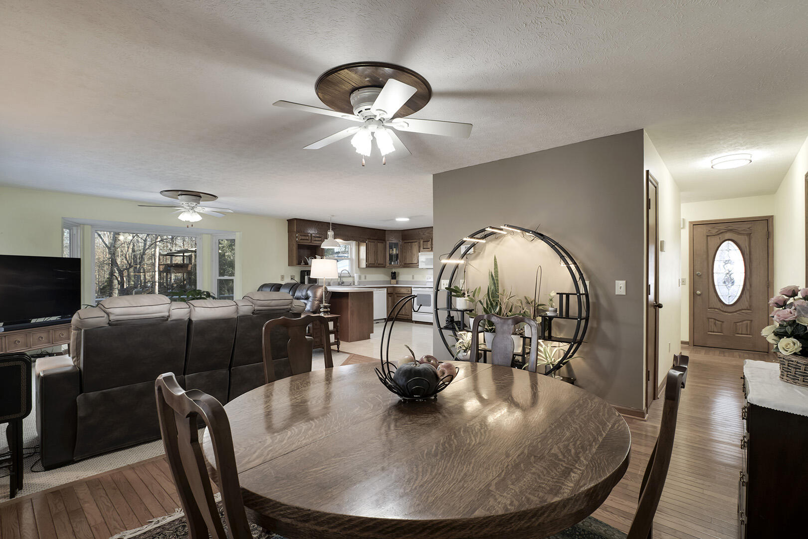 663 Dogwood Drive, Spring City, Tennessee image 13