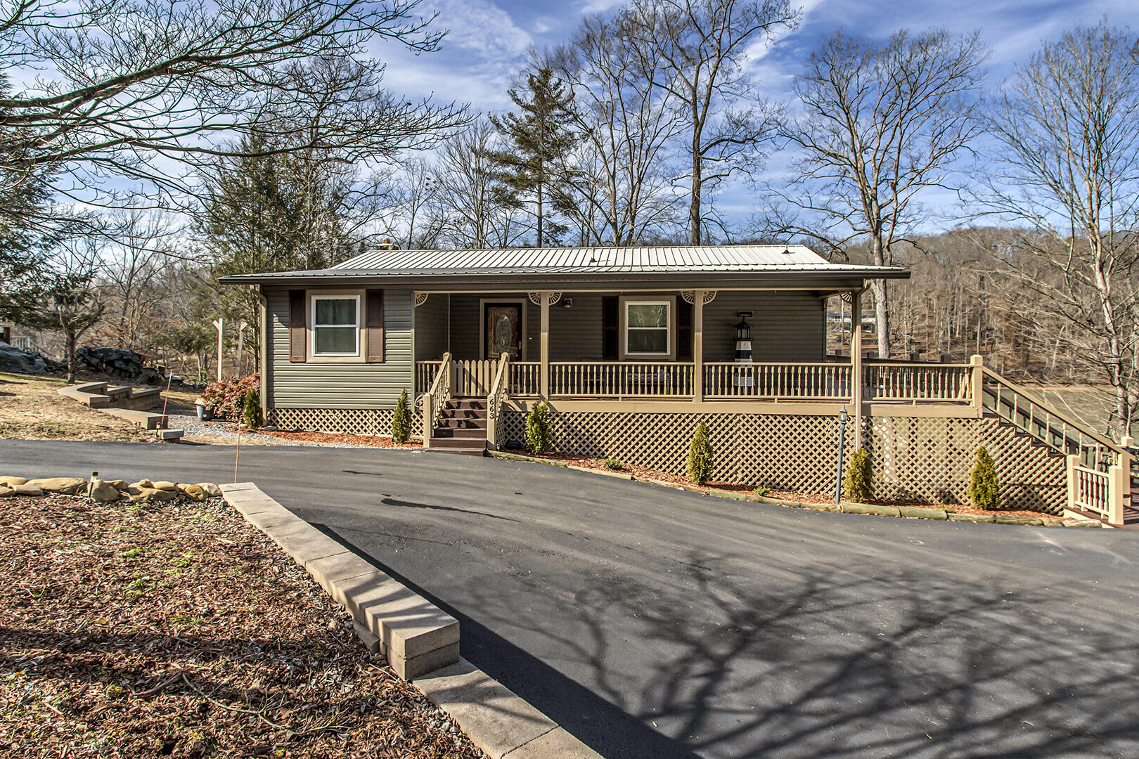 663 Dogwood Drive, Spring City, Tennessee image 1
