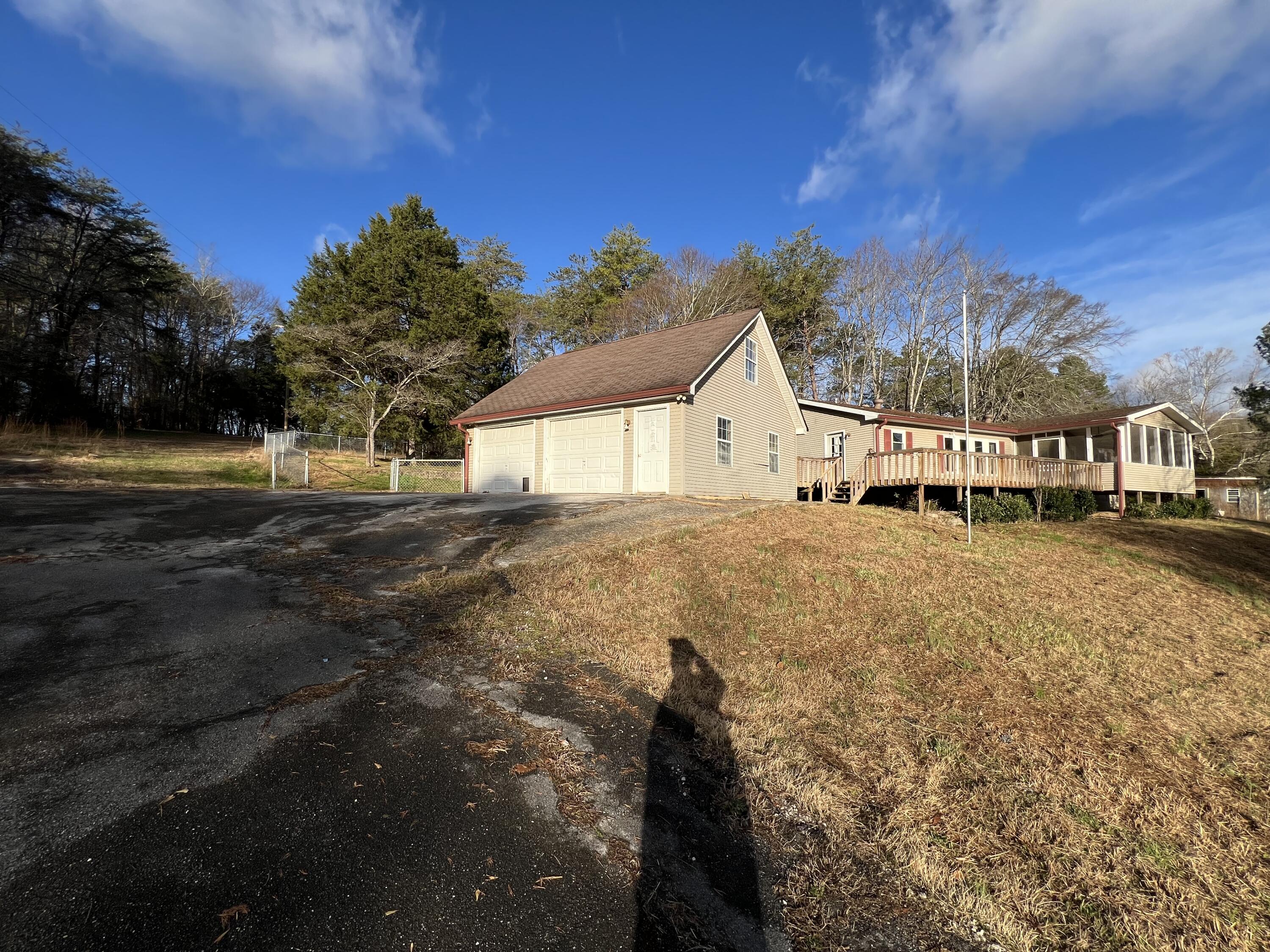 711 Mccallie Ferry Road