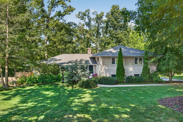 407 N PALISADES DR, SIGNAL MOUNTAIN, TN 37377 - Image bf33c329ffe7d0a91f5f5ebea8c7a3c0/3170671963