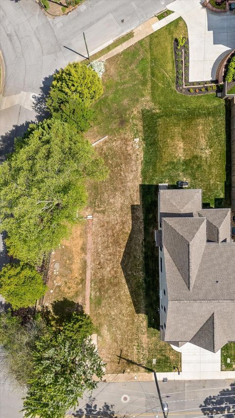 Photo of 920 Forest Avenue, Chattanooga, TN 37405 (MLS # 1533805)
