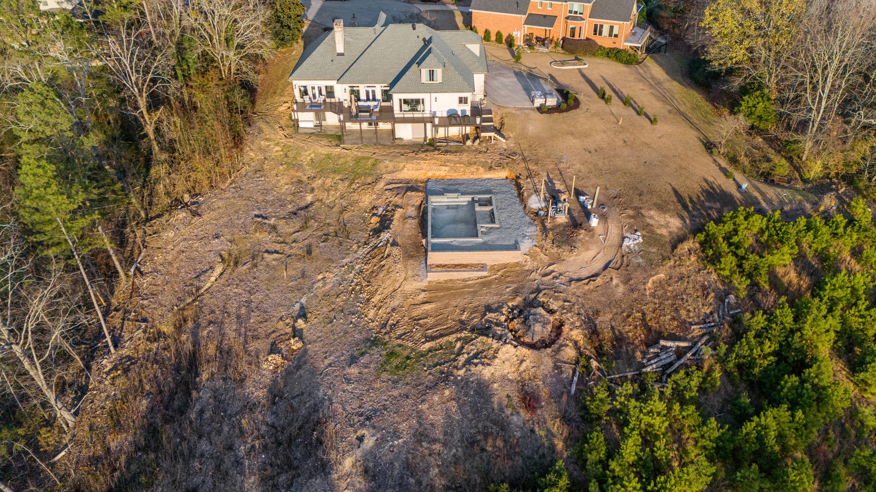 Chattanooga, Tennessee, 37416, United States, 4 Bedrooms Bedrooms, ,5 BathroomsBathrooms,Residential,Pending,2007030