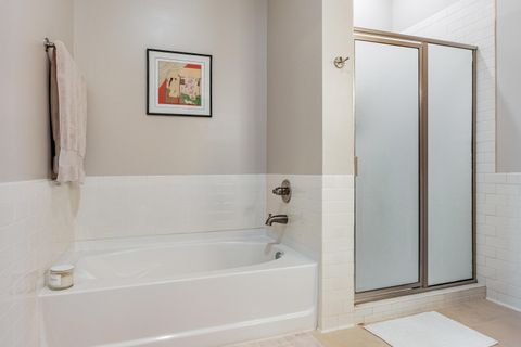 Tiny photo for 200 Manufacturers Road, Chattanooga, TN 37405 (MLS # 1529429)