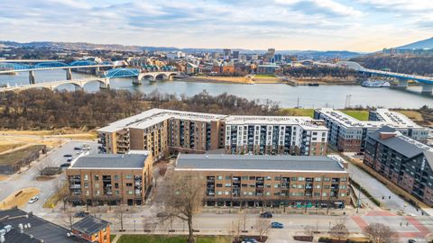 Tiny photo for 200 Manufacturers Road, Chattanooga, TN 37405 (MLS # 1529429)