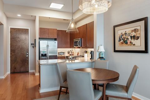 Tiny photo for 200 Manufacturers Road, Chattanooga, TN 37405 (MLS # 1529429)