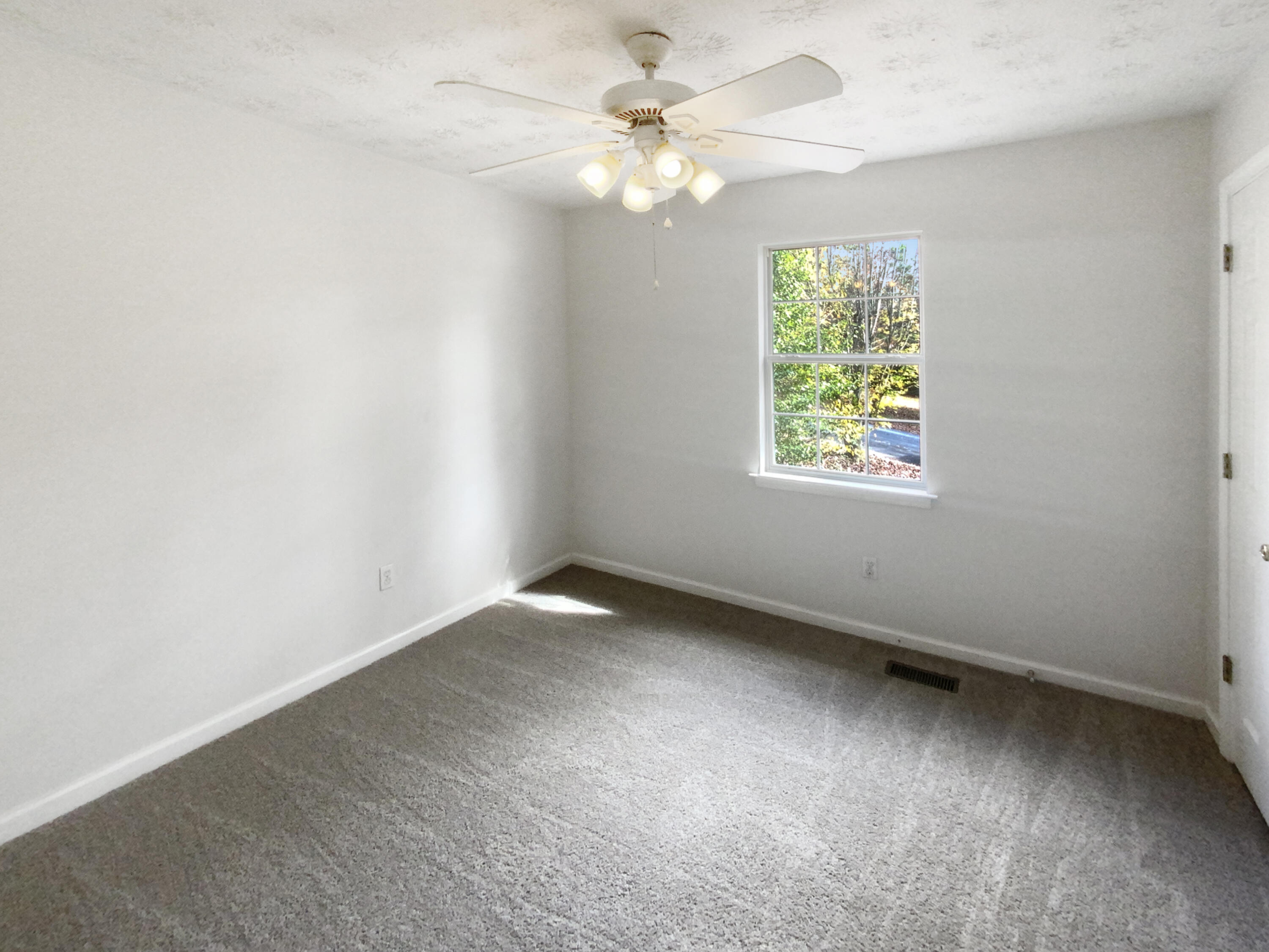 41 Ronnie Lane, Tunnel Hill, Georgia image 18