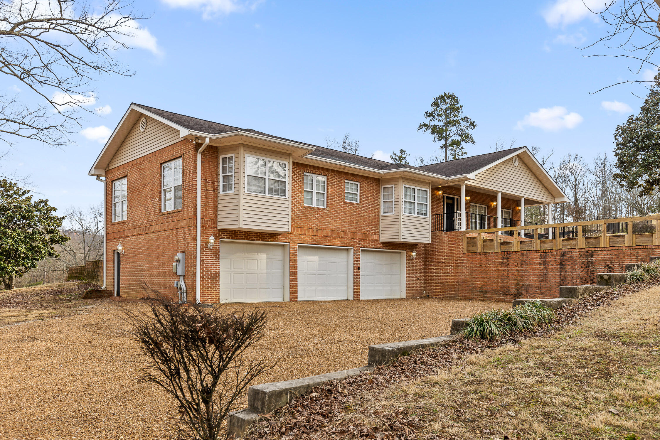 8802 Pine Ridge Road, Ooltewah, Tennessee image 1