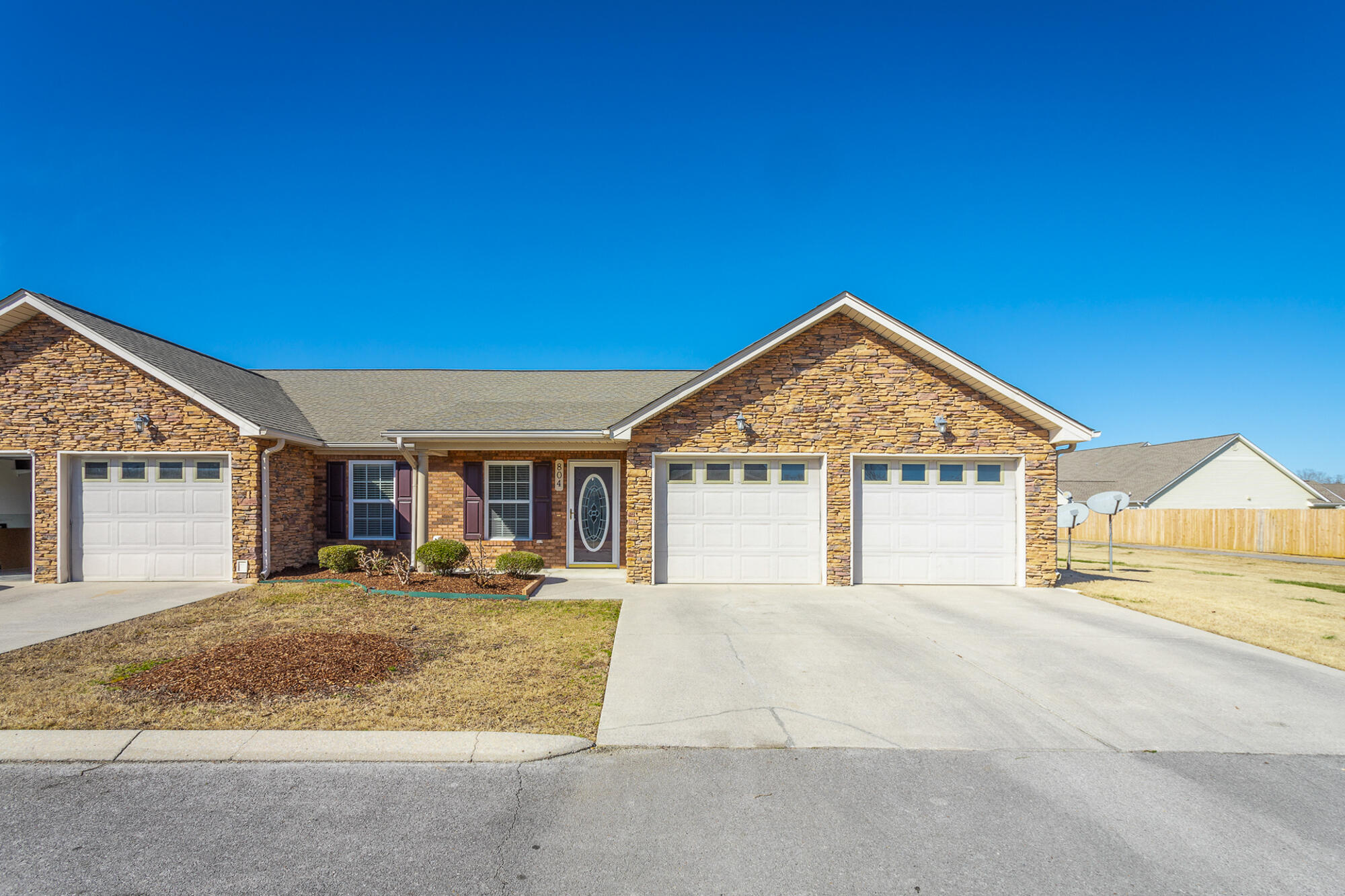 804 Applebrook Drive, Rossville, Georgia image 4