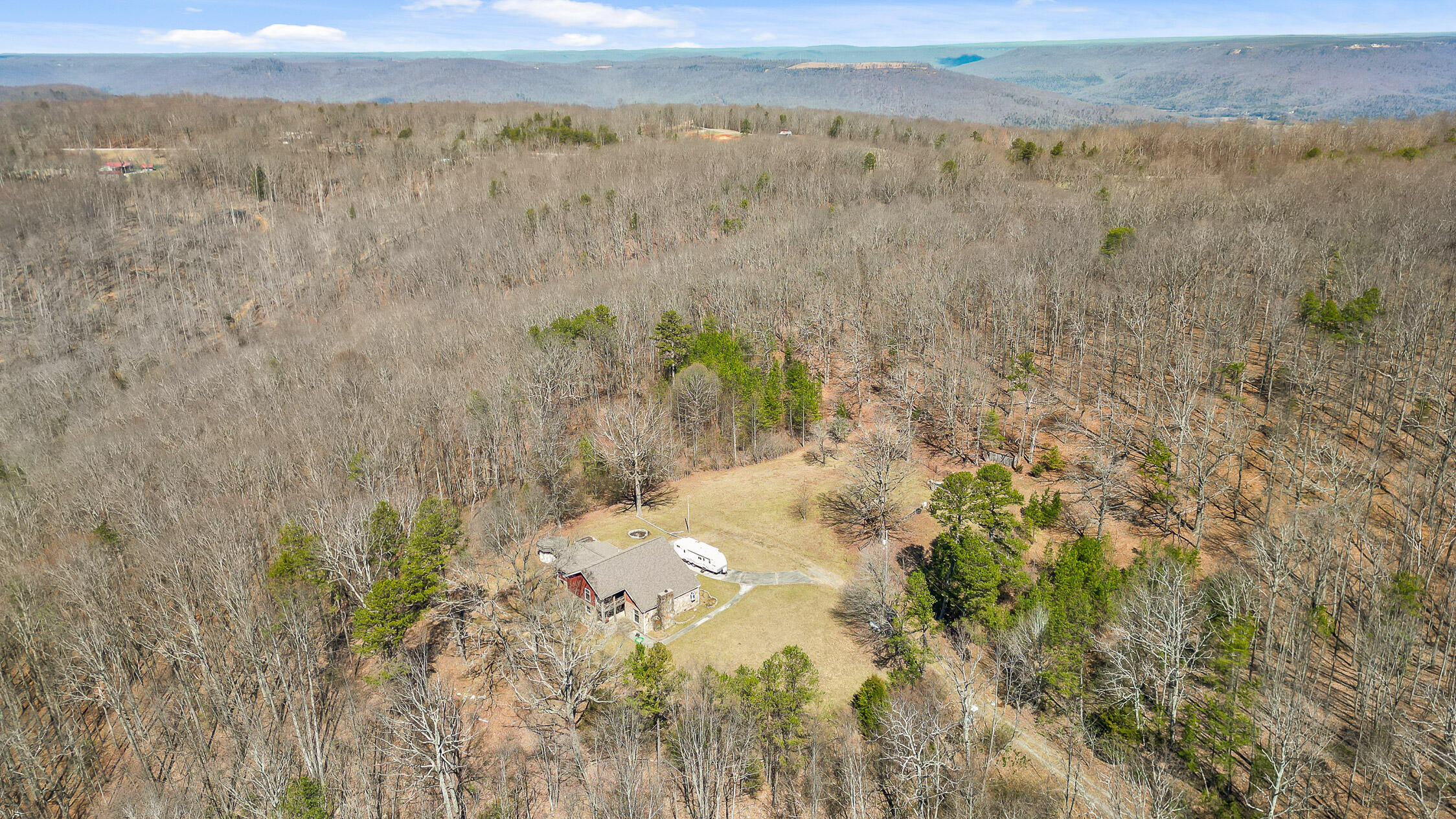 610 Orme Mountain Road, South Pittsburg, Tennessee image 4