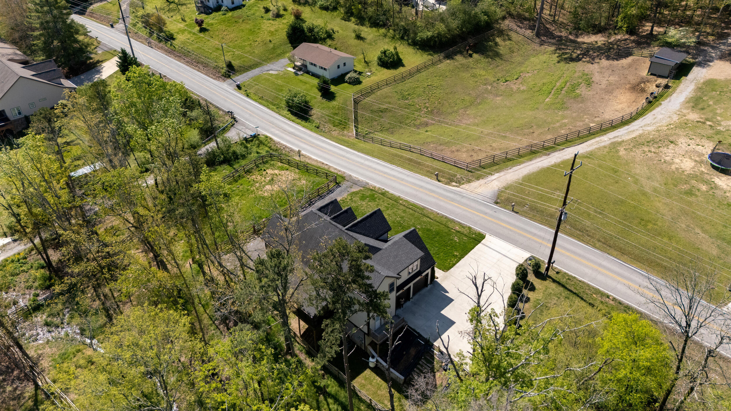 8417 Pine Ridge Road, Ooltewah, Tennessee image 45