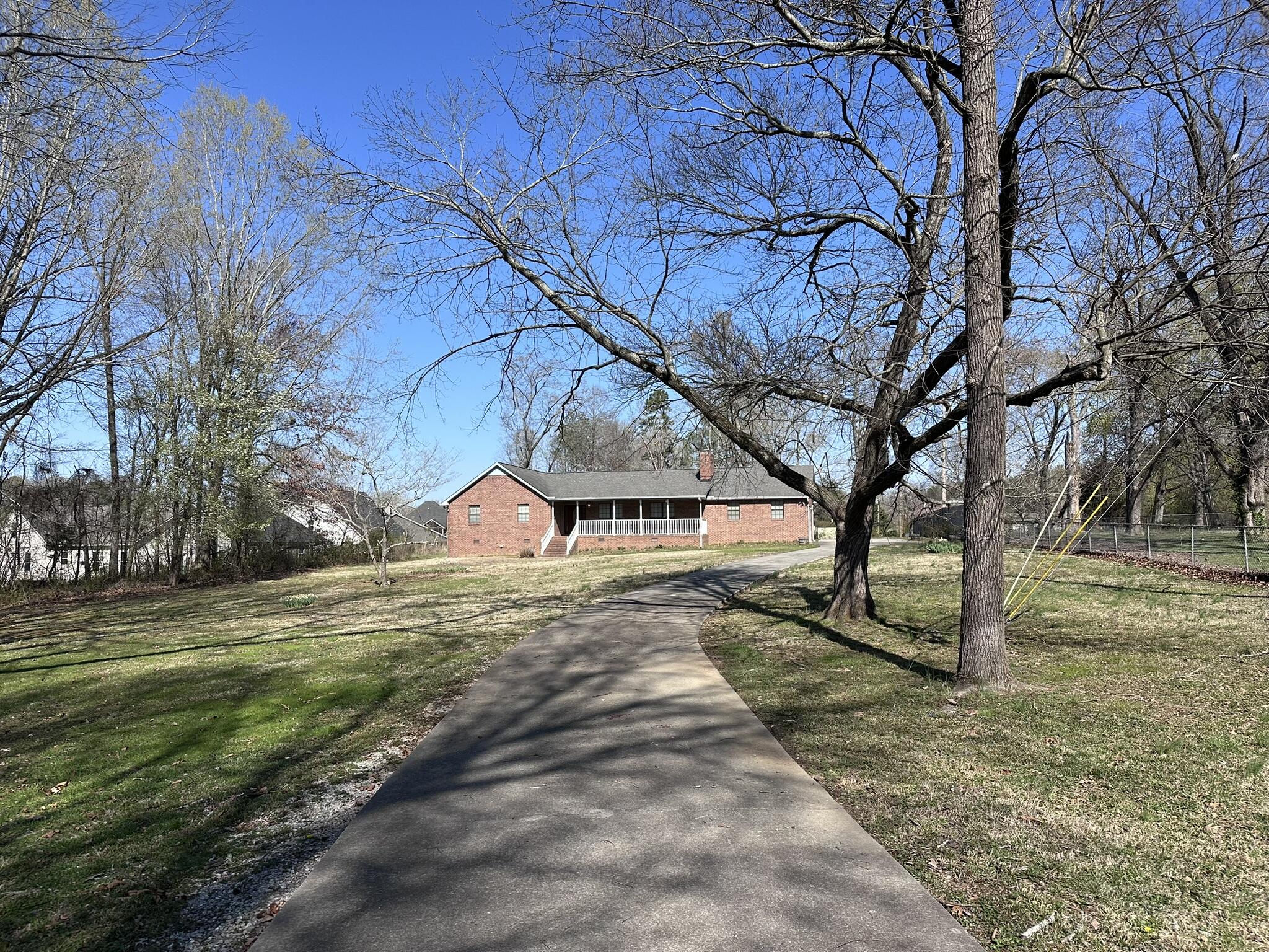 191 Headlyn Drive, Hixson, Tennessee image 3