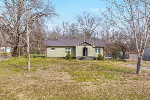 Tiny photo for 3719 Kellys Ferry Road, Chattanooga, TN 37419 (MLS # 1528142)