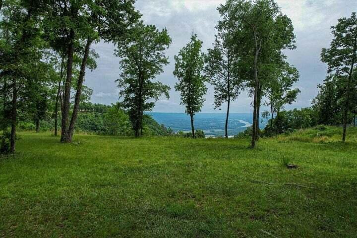 640 River Bluffs Drive, Jasper, Tennessee image 1