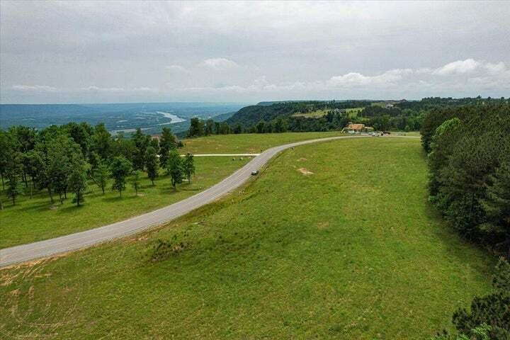 640 River Bluffs Drive, Jasper, Tennessee image 25