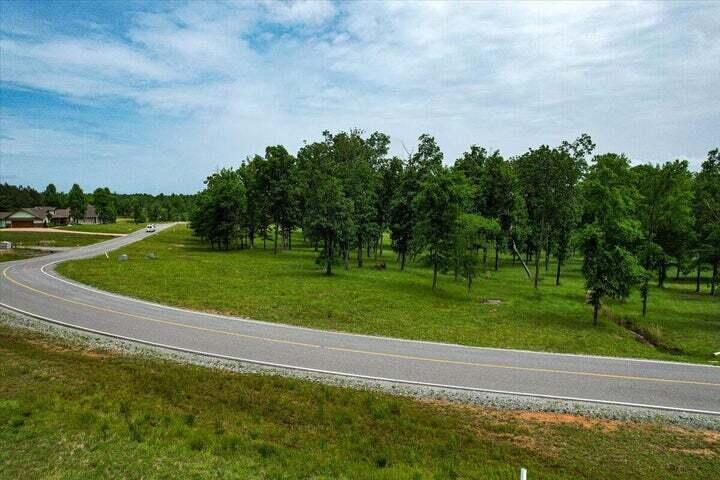 640 River Bluffs Drive, Jasper, Tennessee image 2