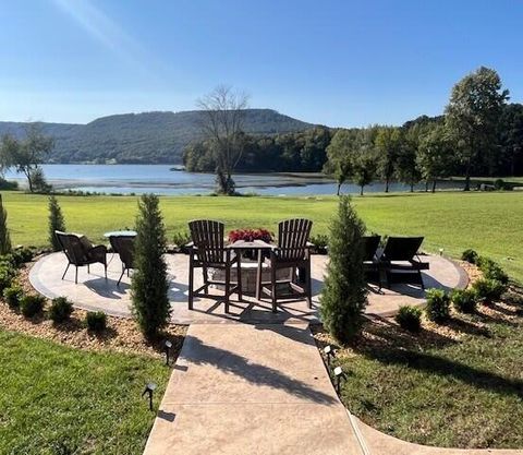 Photo of 140 Edgewater Way Way, Jasper, TN 37347 (MLS # 1527311)