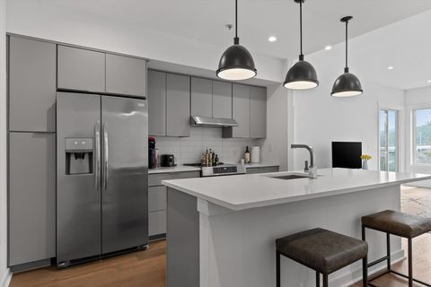 Tiny photo for 411 Fairpoint Street, Chattanooga, TN 37405 (MLS # 1527219)