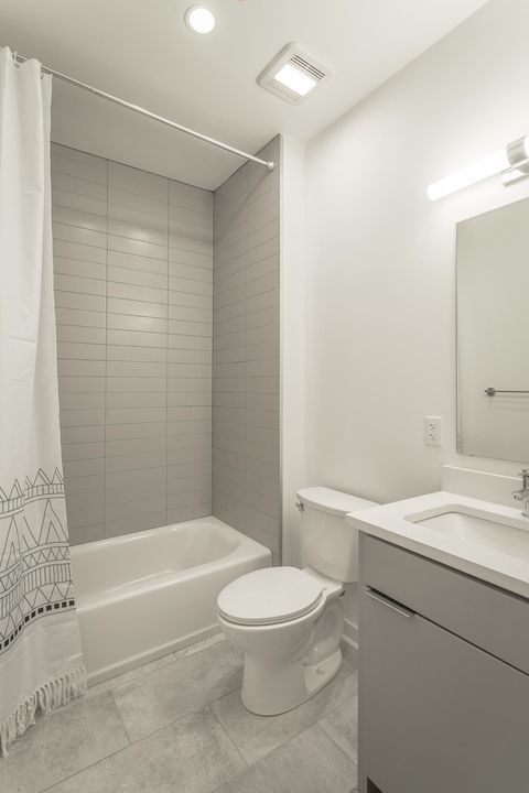 Tiny photo for 411 Fairpoint Street, Chattanooga, TN 37405 (MLS # 1527219)