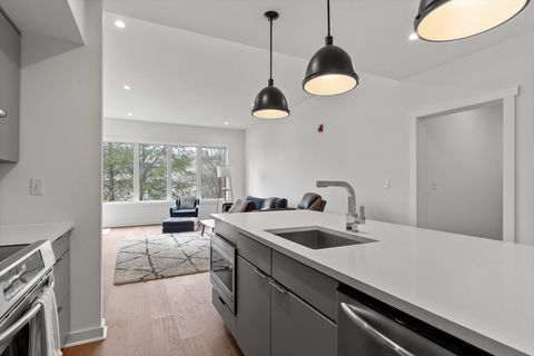 Tiny photo for 411 Fairpoint Street, Chattanooga, TN 37405 (MLS # 1527219)