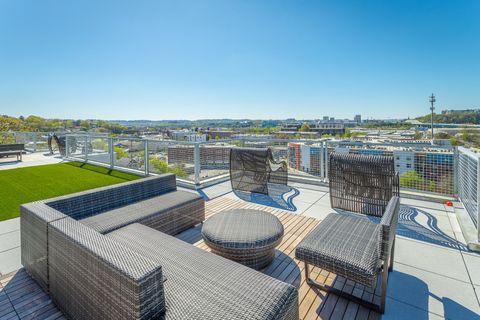 Tiny photo for 411 Fairpoint Street, Chattanooga, TN 37405 (MLS # 1527219)