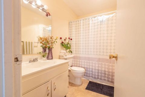 Tiny photo for 900 Mountain Creek Road, Chattanooga, TN 37405 (MLS # 1530592)