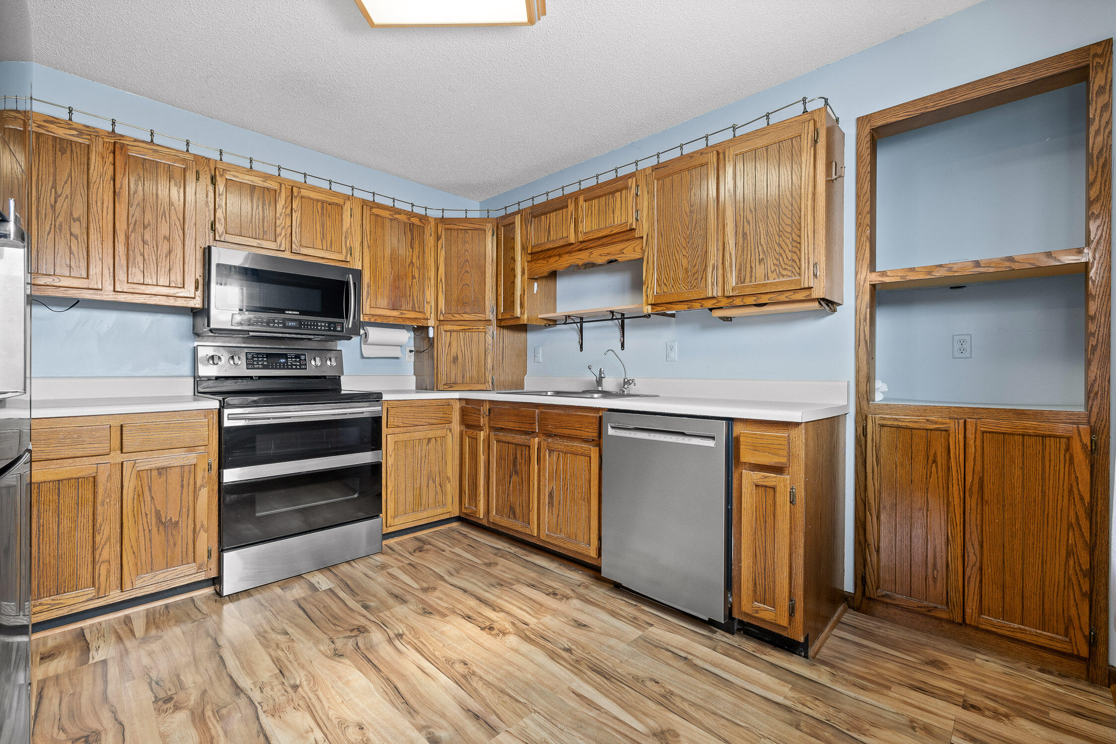 Soddy Daisy, Tennessee 37379, United States, 2 Bedrooms Bedrooms, ,2 BathroomsBathrooms,Residential,Pending,4302