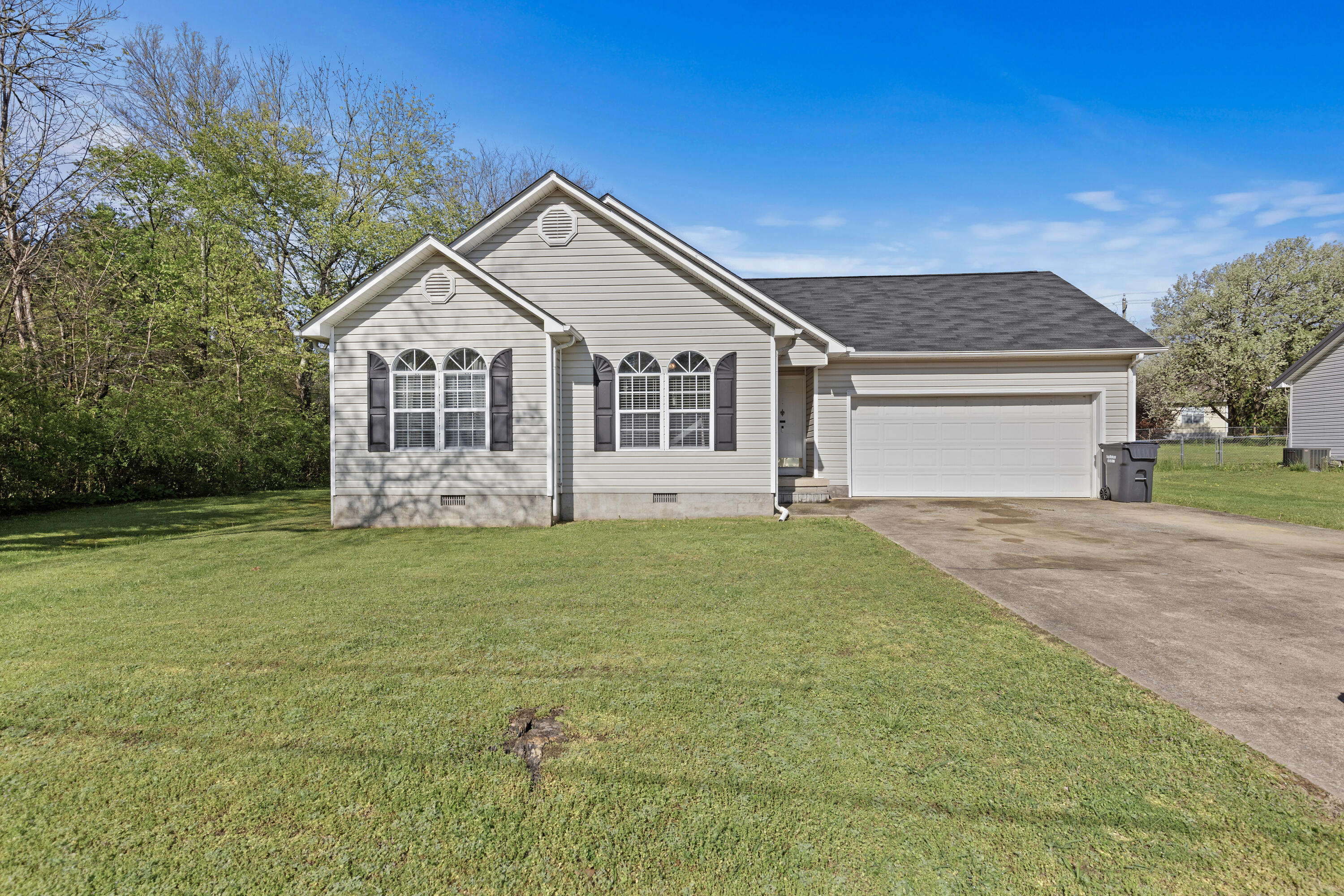 100 Cedar Lane, Trenton, Georgia image 1