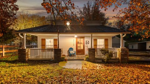 4712 Strawberry Plains Pike Knoxville TN 37914