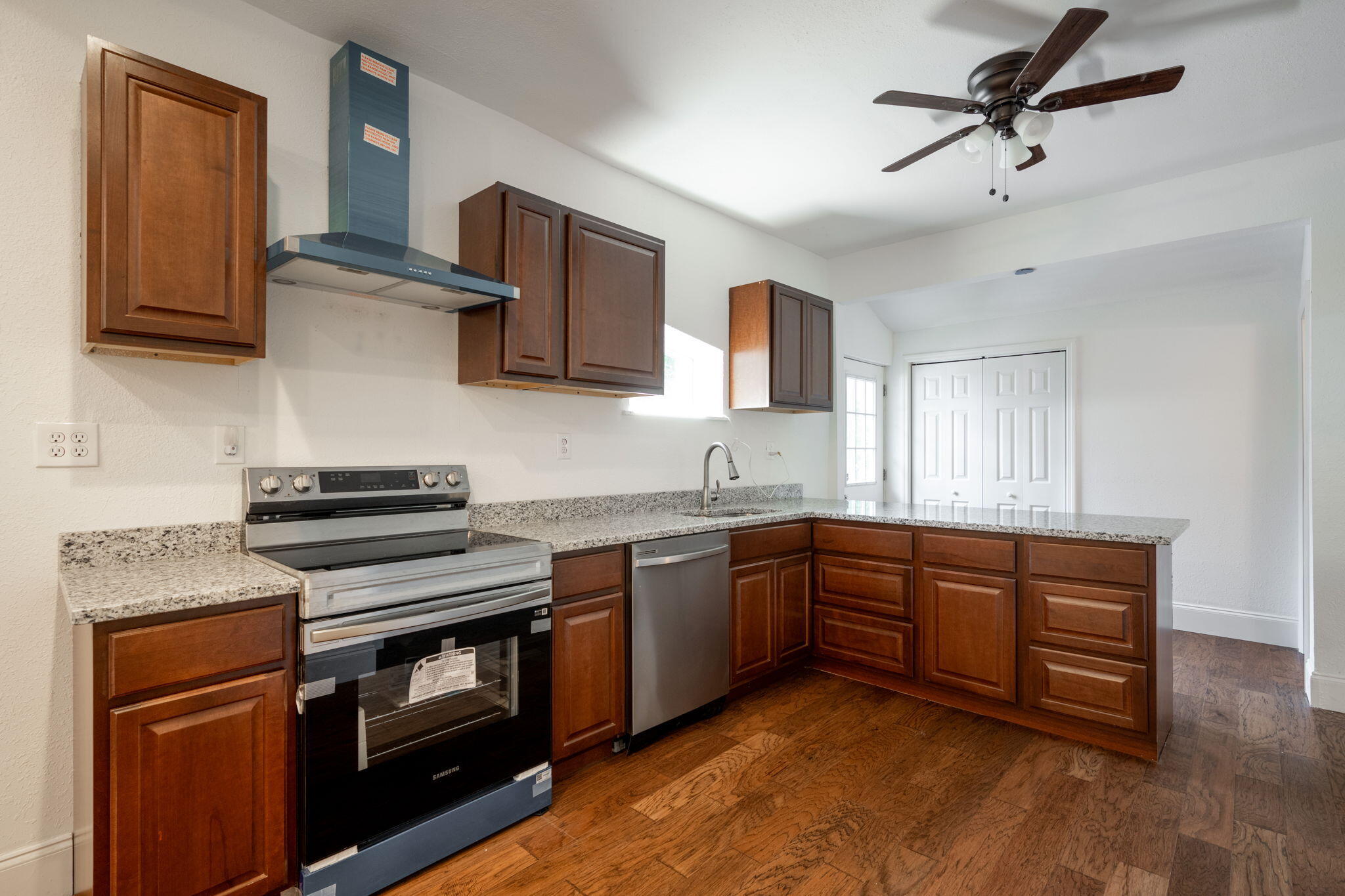 800 Tunnel Boulevard, Chattanooga, Tennessee image 7