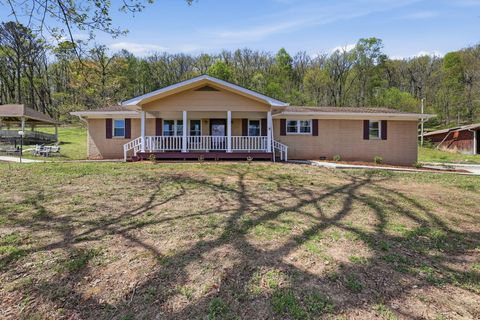 Photo of 662 Red Hill Valley Road SE, Cleveland, TN 37323 (MLS # 1533251)