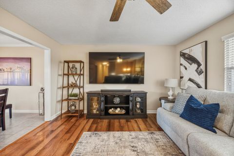 Tiny photo for 2430 Maplewood Drive, Chattanooga, TN 37421 (MLS # 1527754)