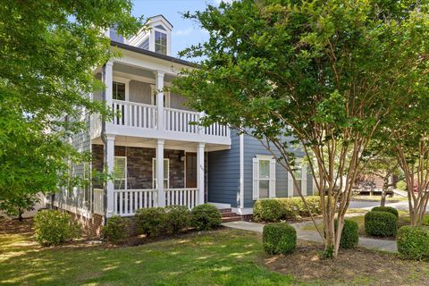 Photo of 200 W Peak Street, Chattanooga, TN 37405 (MLS # 1533772)