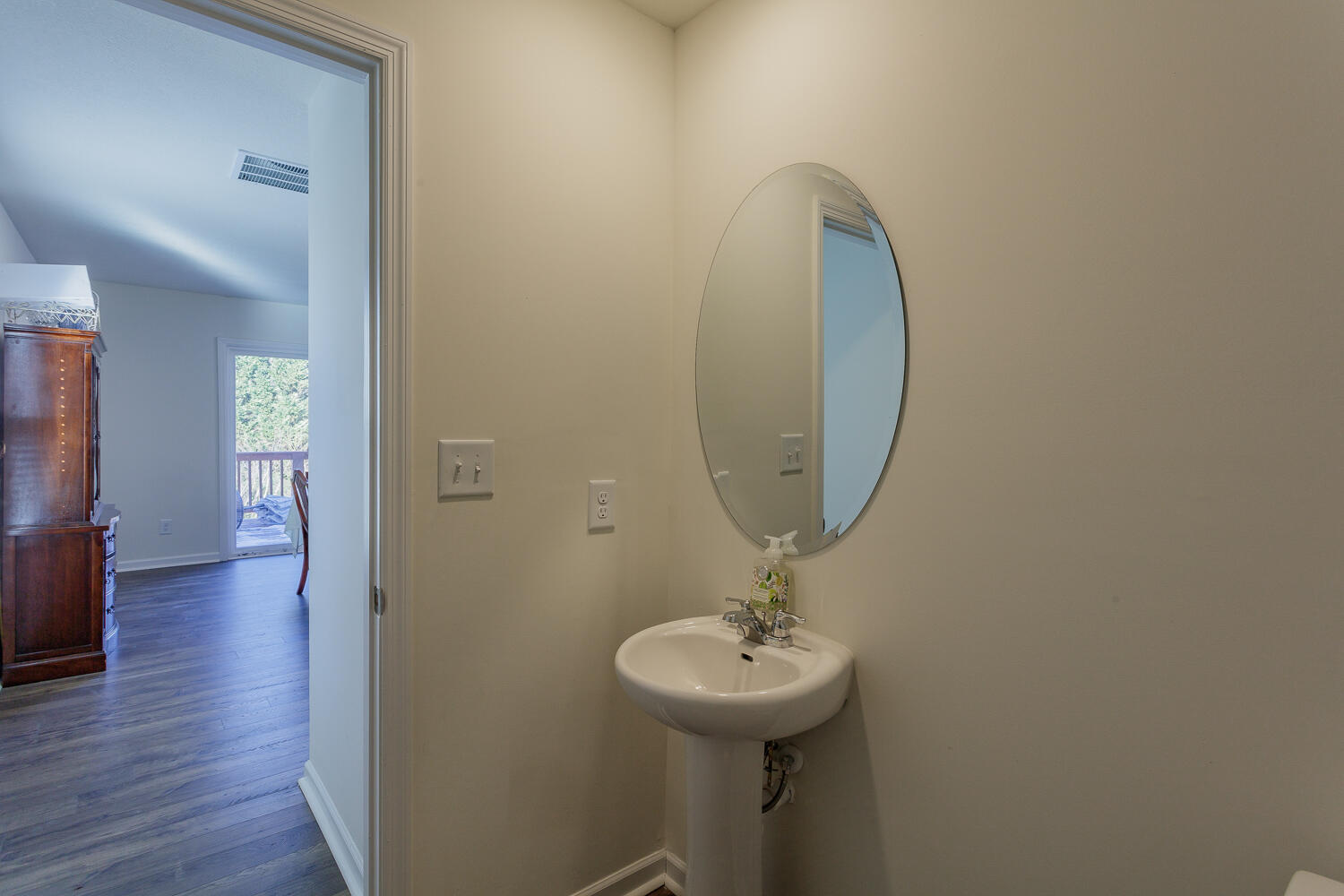 Cleveland, Tennessee 37312, United States, 4 Bedrooms Bedrooms, ,3 BathroomsBathrooms,Residential,Active,16815