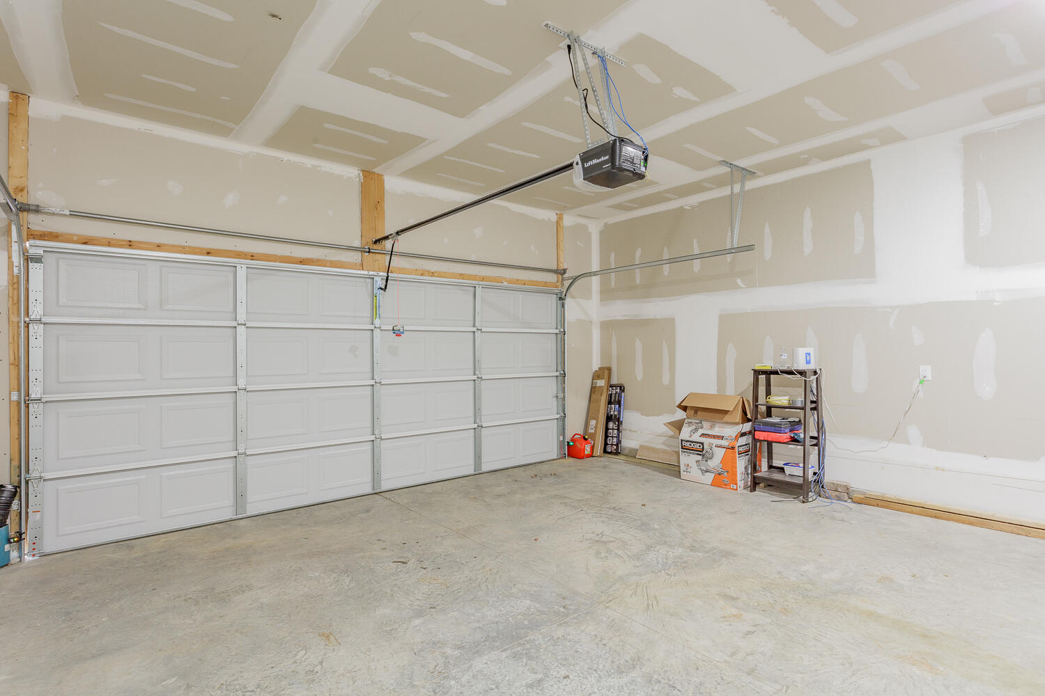 Cleveland, Tennessee 37312, United States, 4 Bedrooms Bedrooms, ,3 BathroomsBathrooms,Residential,Active,16815