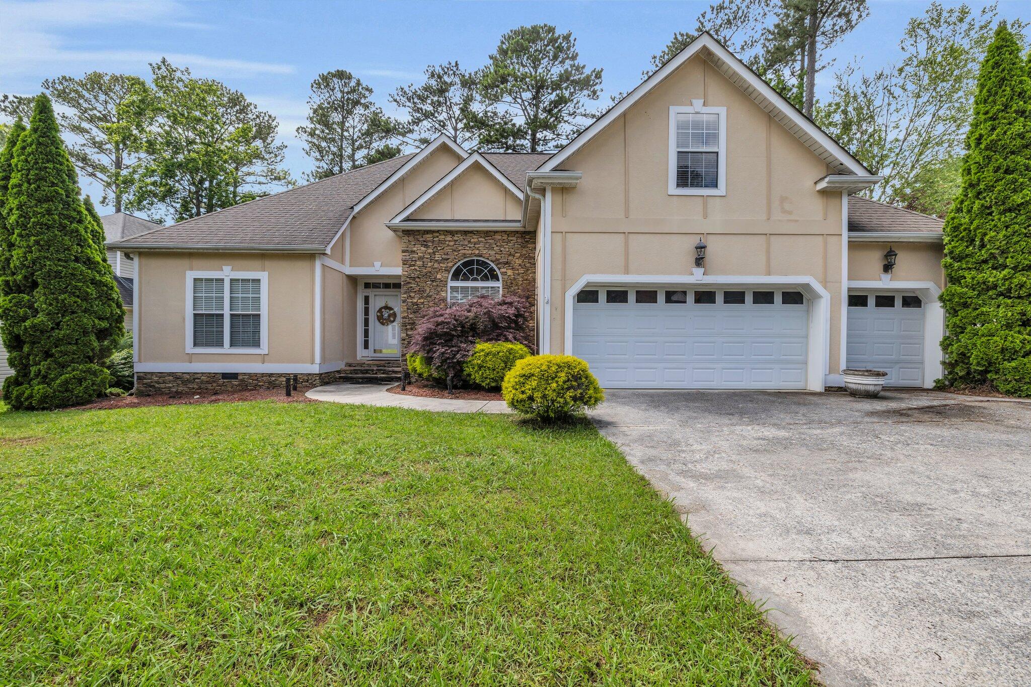 2123 Sargent Quick Drive, Chattanooga, Tennessee image 1