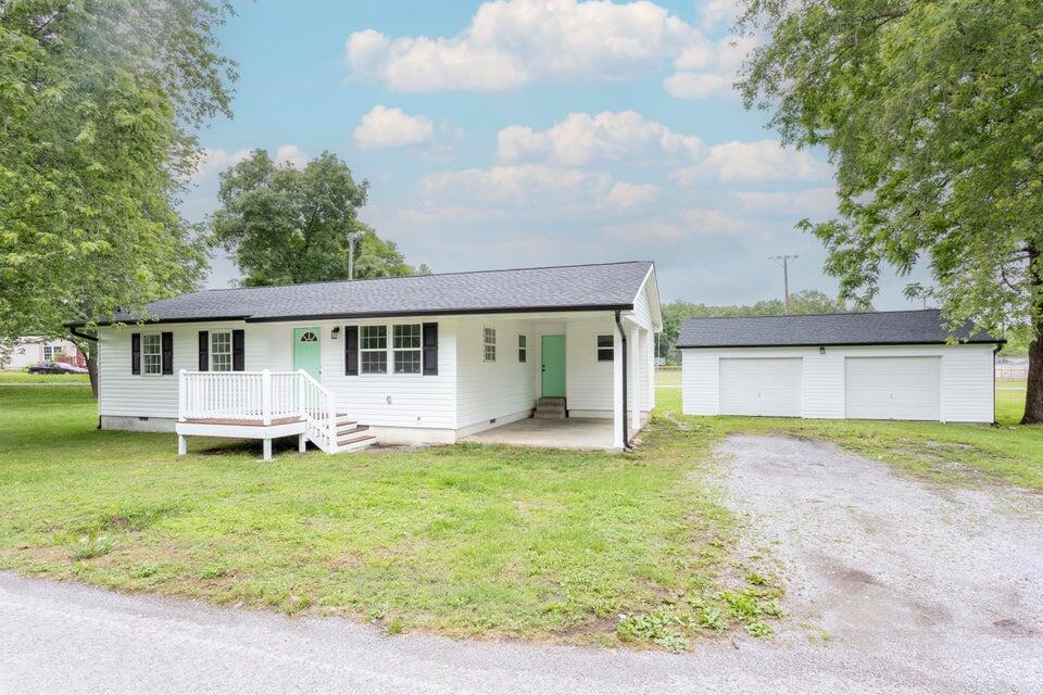 590 Pikeville Avenue, Graysville, Tennessee image 1