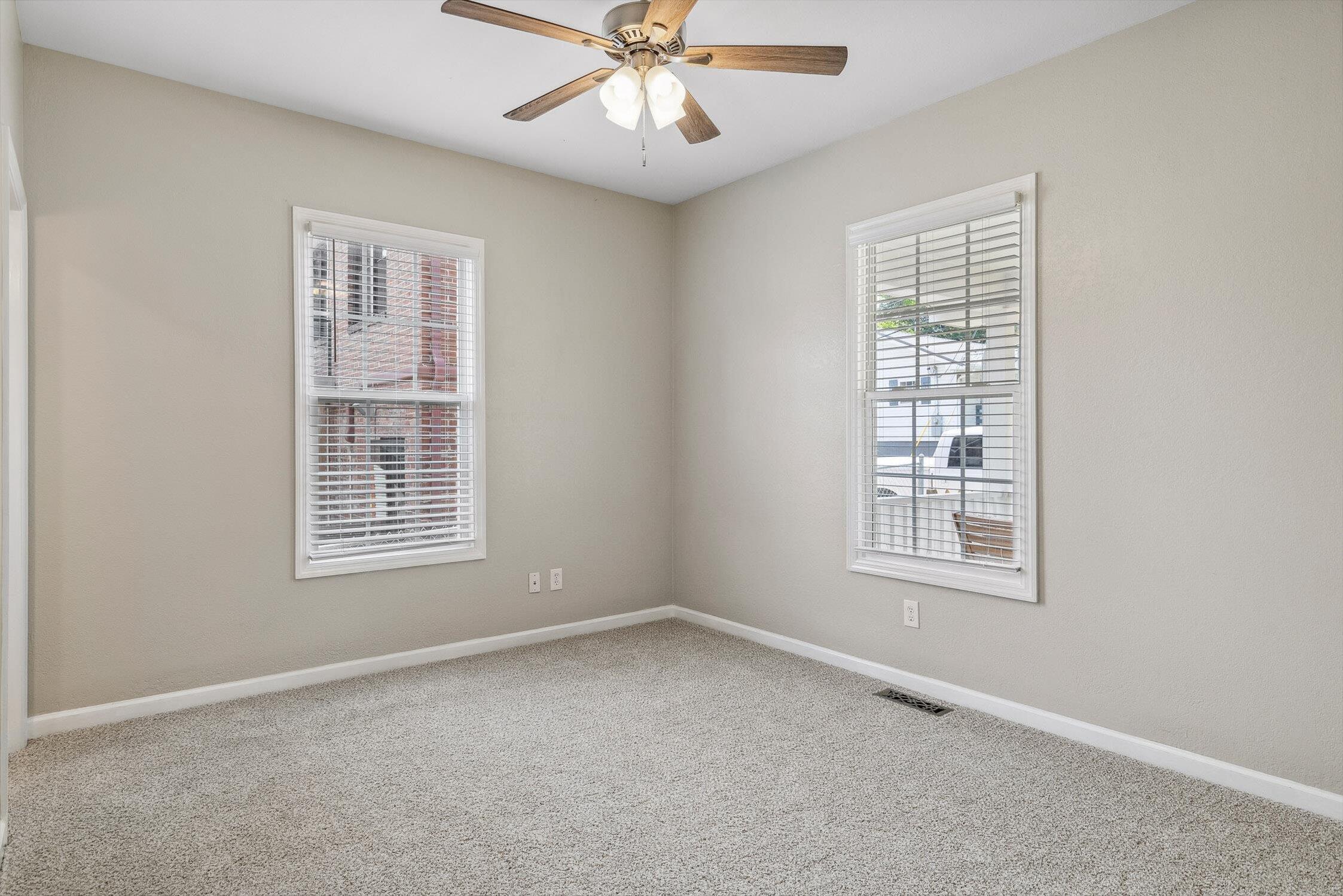604 Snow Street, Chattanooga, Tennessee image 25