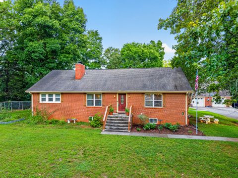 Homes For Sale - 2508 Gunbarrel Road<br/> Hamilton County, Chattanooga, TN 37421