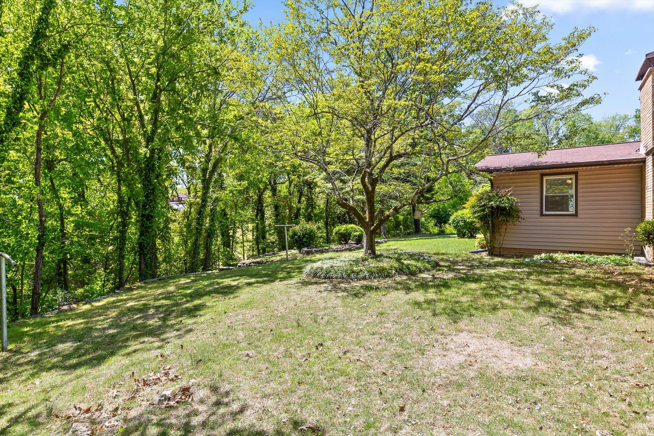 1306 Vanessa Drive, Hixson, Tennessee image 32
