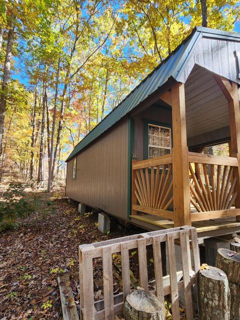 Photo of 200 Salolee Circle, South Pittsburg, TN 37380 (MLS # 1524103)