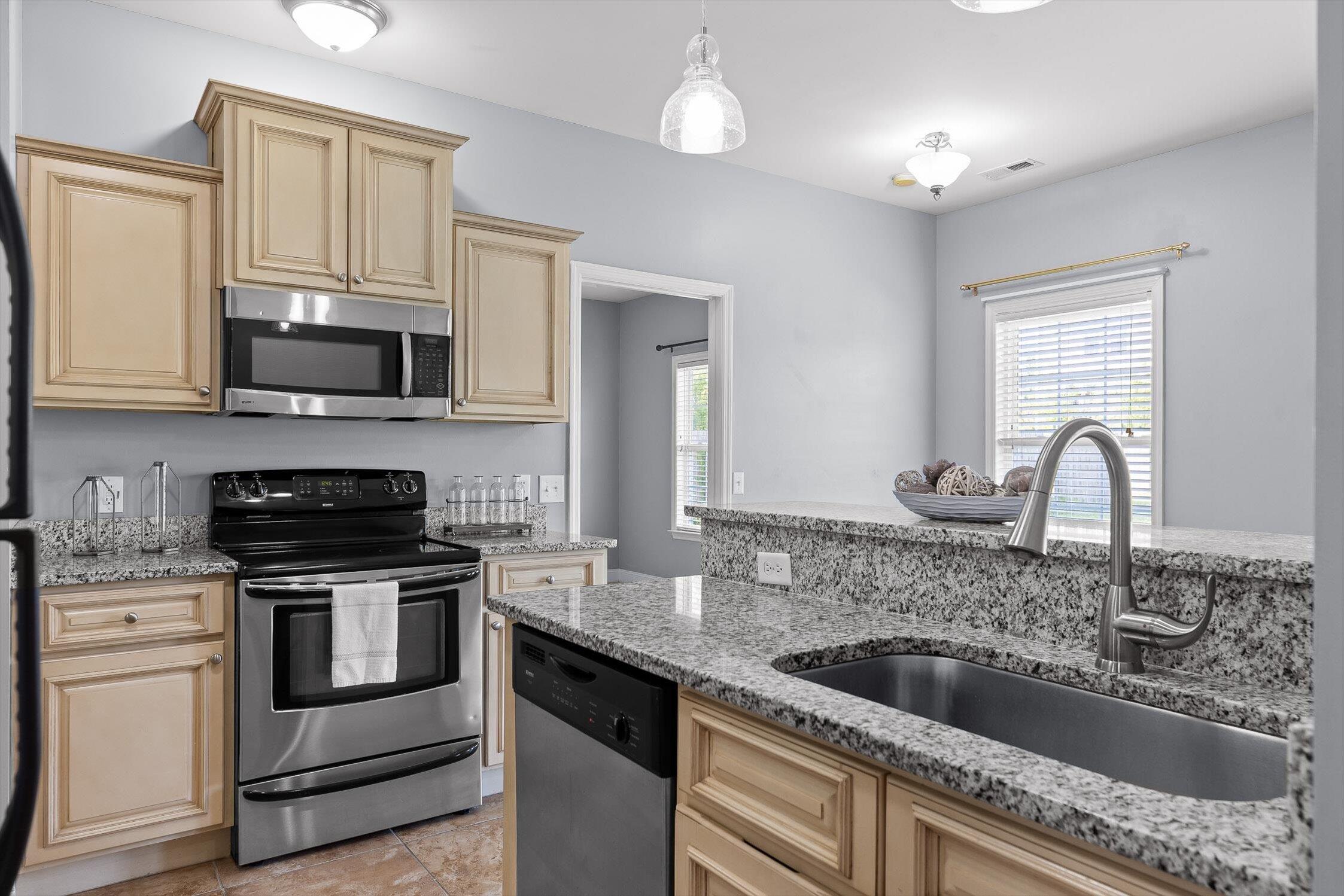 8236 Bluegill Circle, Ooltewah, Tennessee image 3