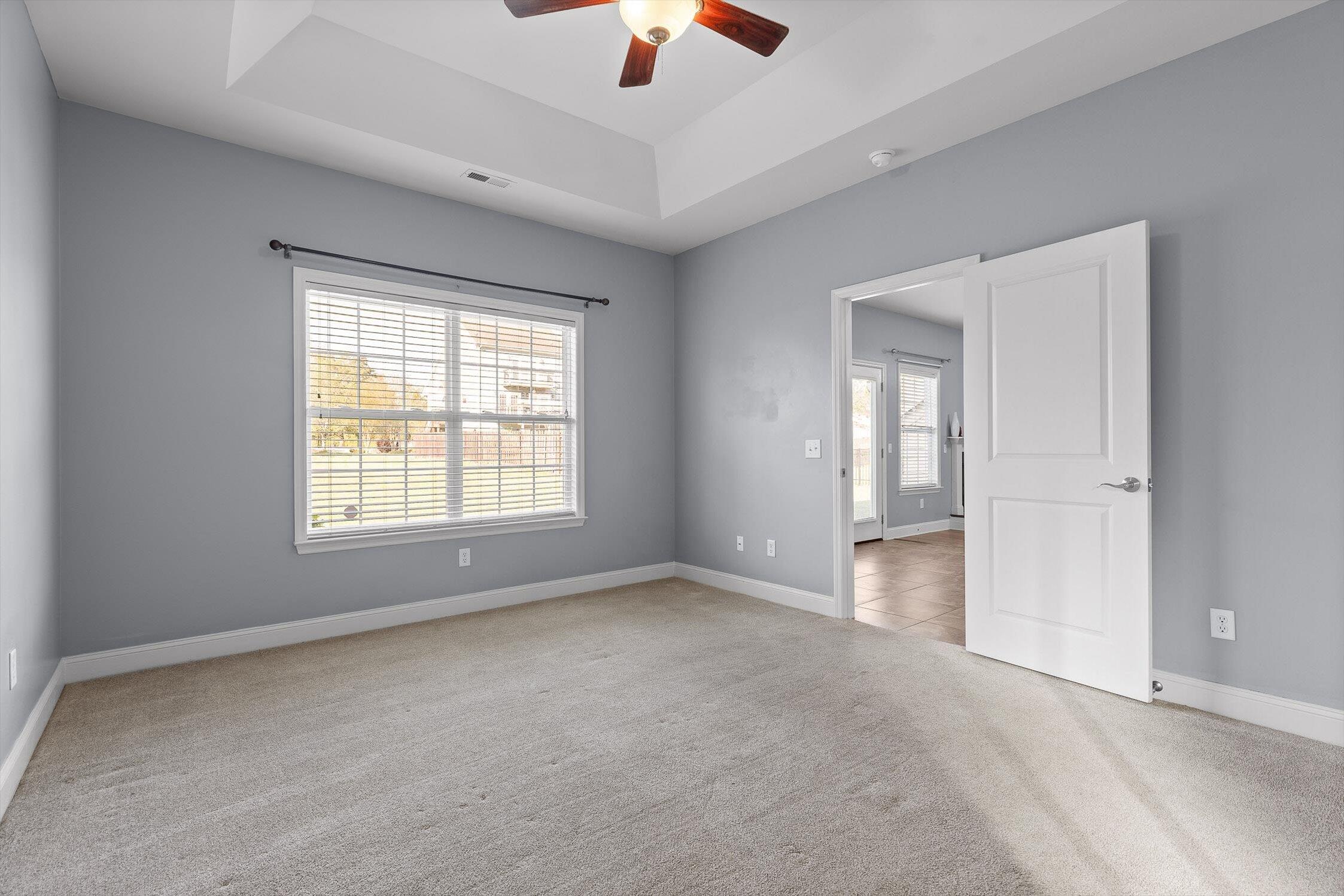 8236 Bluegill Circle, Ooltewah, Tennessee image 4