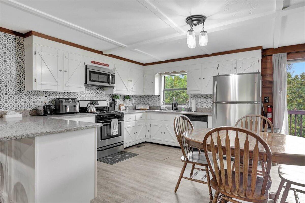 294 Wawona Drive, Wildwood, Georgia image 9